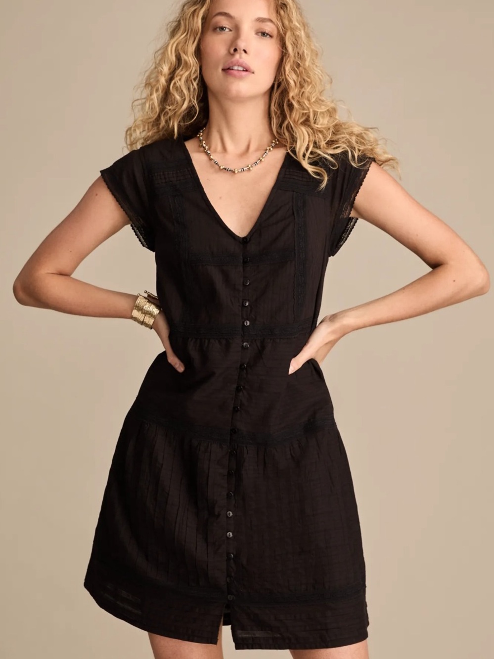 Lucky Brand Black Button-Front V-Neck dresss